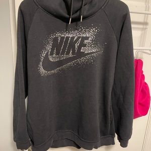 Nike Women’s X-Large Long Sleeve Hoodie